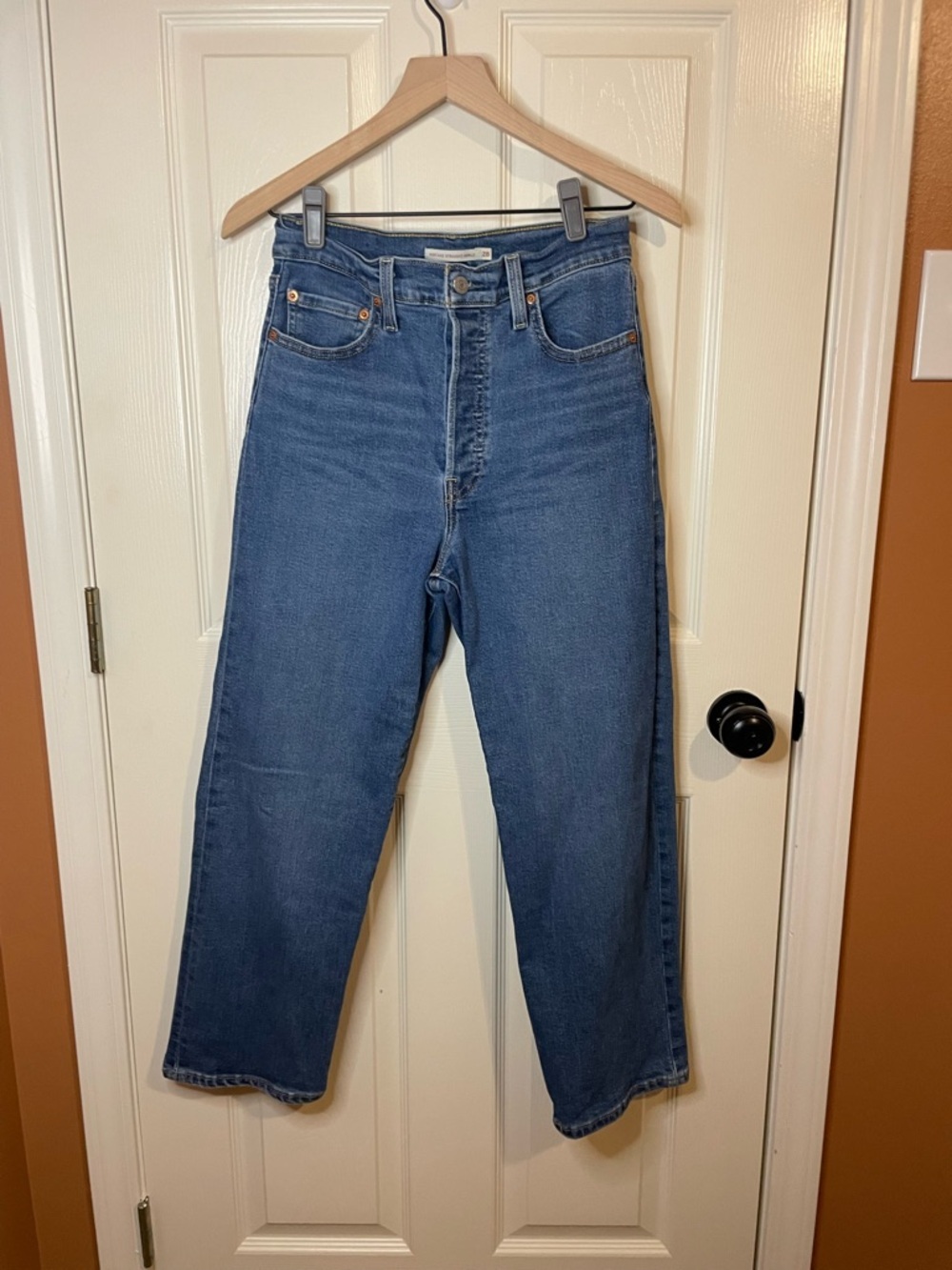 Levi’s Ribcage Straight Ankle Jeans Vintage Americana Size 28 - Picture 3 of 11